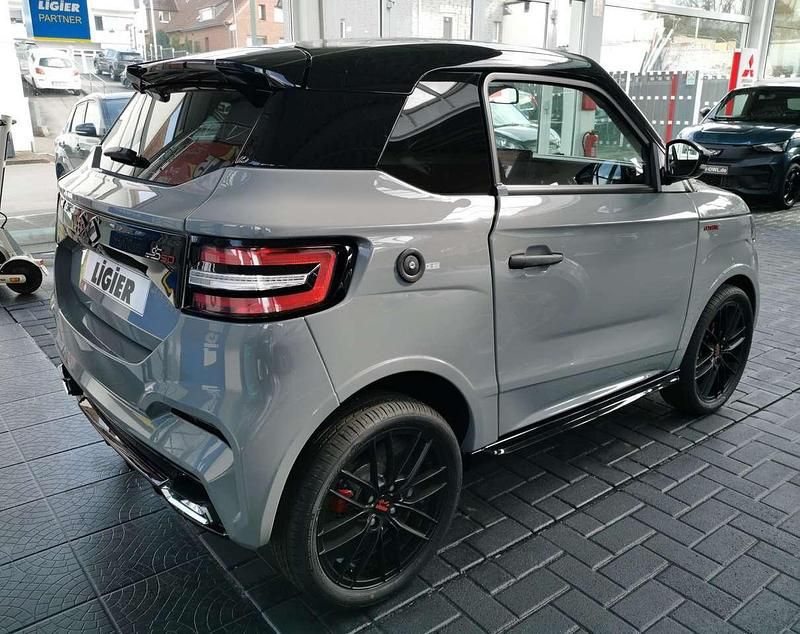 Neu Ligier JS50 2026 Asphalt grau Kleinwagen