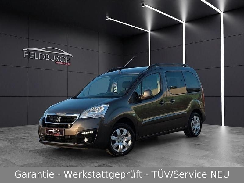 Grau Gebraucht 2018 Peugeot Partner Van / Kleinbus | 9.990 € (Fairer Preis) - Bild 1/4