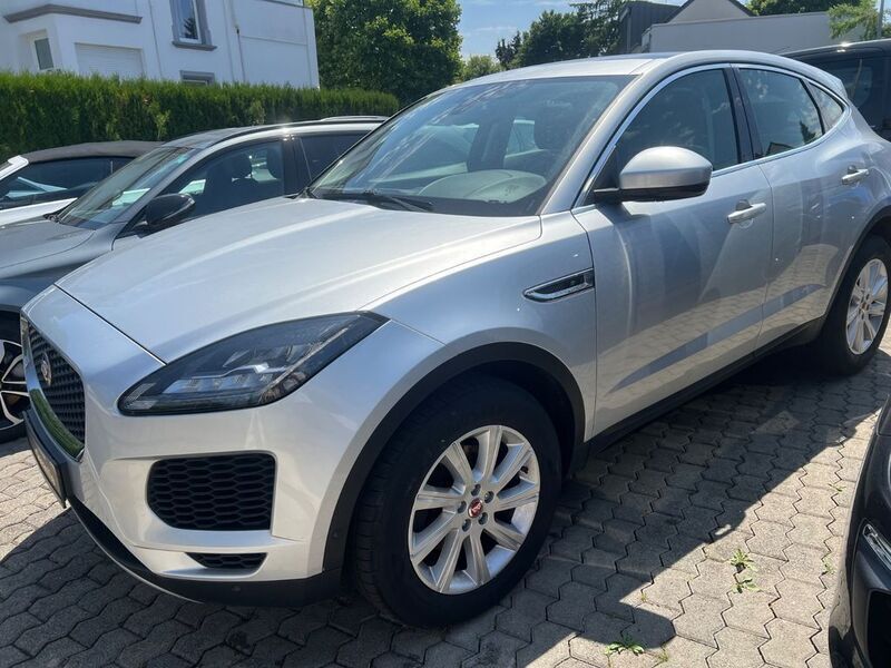 Grau Gebraucht 2018 Jaguar E-Pace S SUV | 19.750 € (Fairer Preis) - Bild 1/4