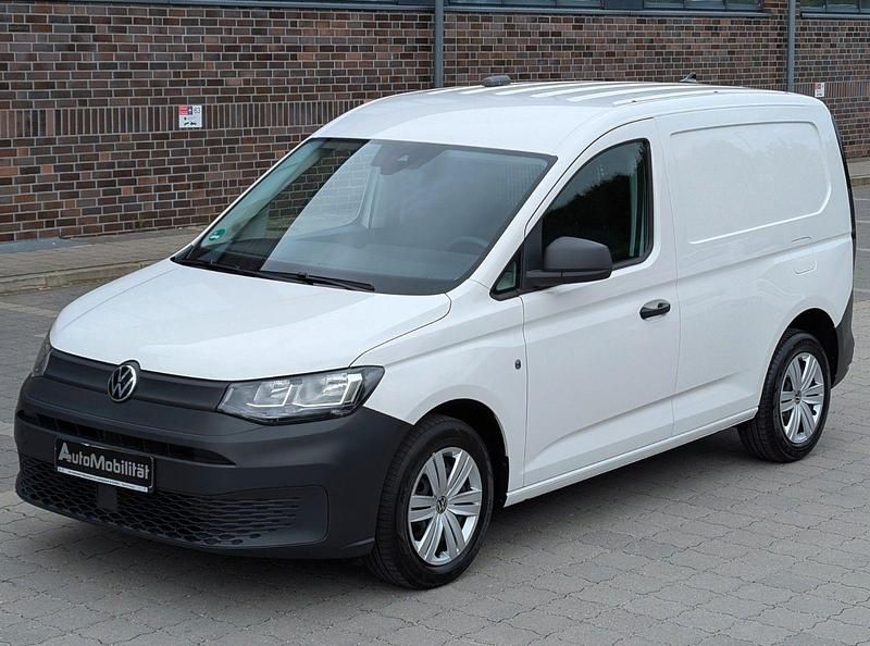 Gebraucht VW Caddy 102 PS (75 kW) 2022 Weiß Van / Kleinbus