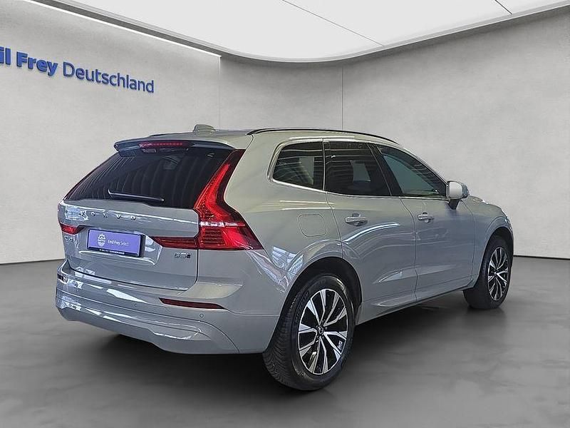 Gebraucht Volvo XC60 Core 250 PS (183 kW) 2024 Vapour grey SUV