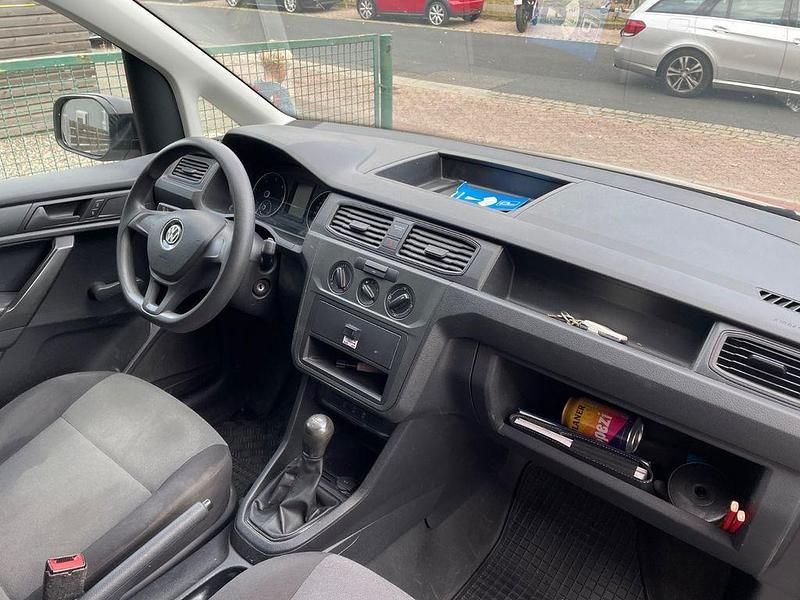 Gebraucht VW Caddy 75 PS (55 kW) 2019 Weiß Van / Kleinbus