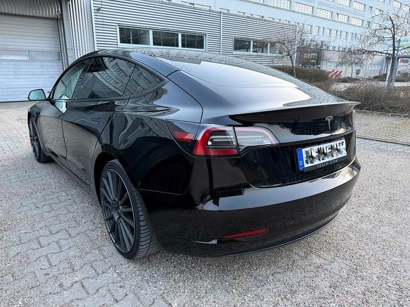 Gebraucht Tesla Model 3 392 kW (534 PS) 2022 Schwarz Limousine