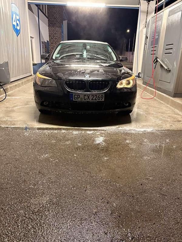 Gebraucht 2009 BMW 525 Limousine | 5.000 € (Etwas zu teuer) - Bild 1/4