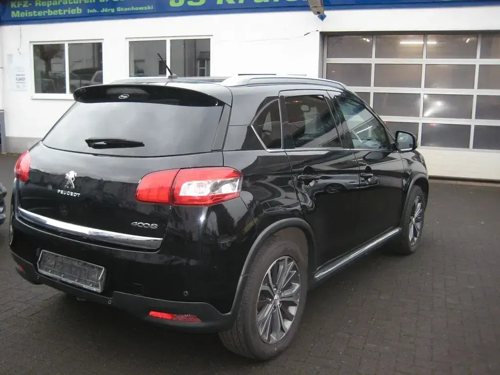 Gebraucht Peugeot 4008 150 PS (110 kW) 2015 Schwarz SUV