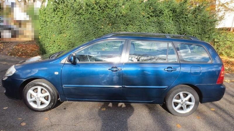 Blau Gebraucht 2005 Toyota Corolla Sol Kombi | 3.990 € (Fairer Preis) - Bild 1/4