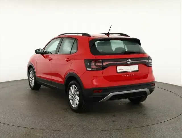 Gebraucht VW T-Cross Life 110 PS (80 kW) 2021 Rot SUV