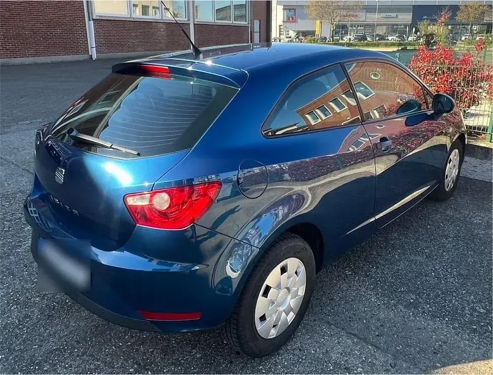 Second-hand Seat Ibiza Reference 60 CP (44 kW) 2013 Albastru Hatchback