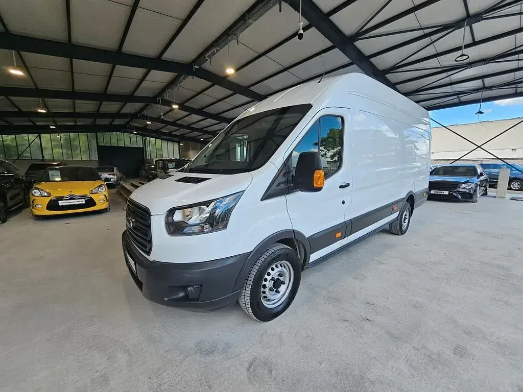 Gebraucht Ford Transit 131 PS (96 kW) 2017 Weiß Van / Kleinbus