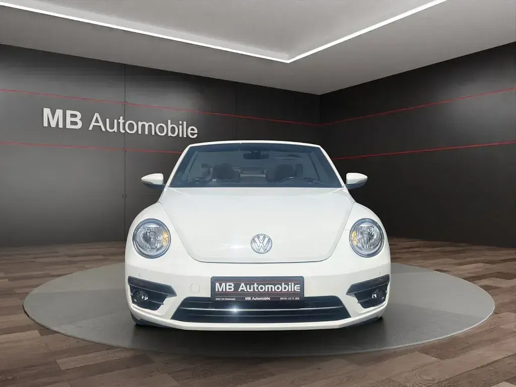 Gebraucht VW Beetle Cabriolet Allstar 105 PS (77 kW) 2017 Weiß Cabrio