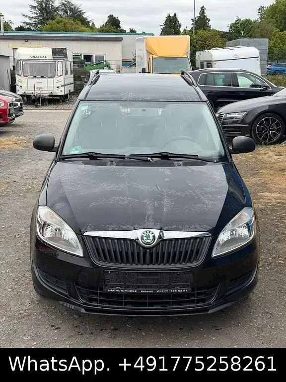 Gebraucht Skoda Roomster 86 PS (63 kW) 2011 Schwarz Van / Kleinbus