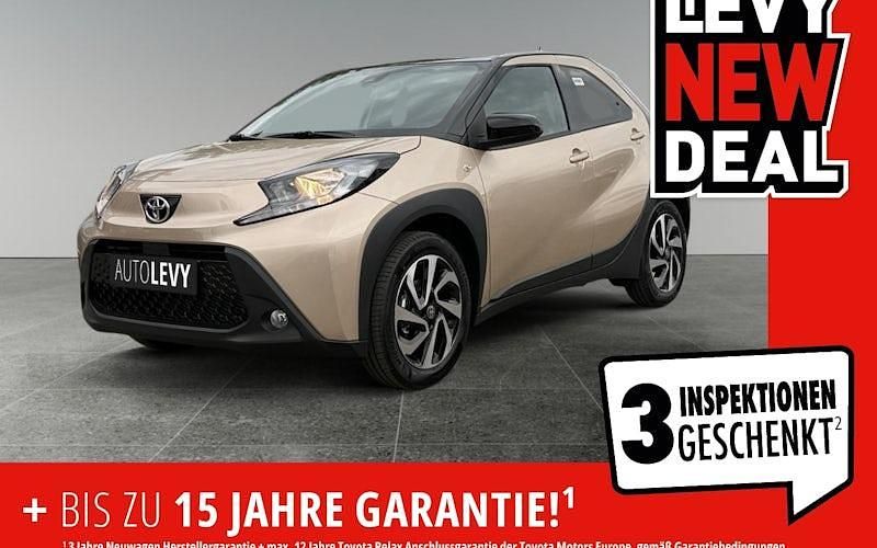 Beige Neu 2025 Toyota Aygo X SUV | 19.282 € (Etwas zu teuer) - Bild 1/4
