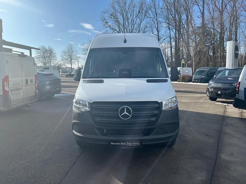 Gebraucht Mercedes Sprinter 170 PS (125 kW) 2025 Arktikweiß Van