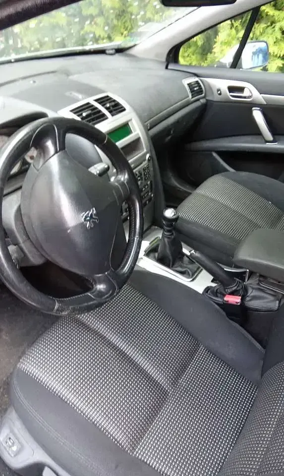 Gebraucht Peugeot 407 Tendance 136 PS (100 kW) 2008 Grau Kombi