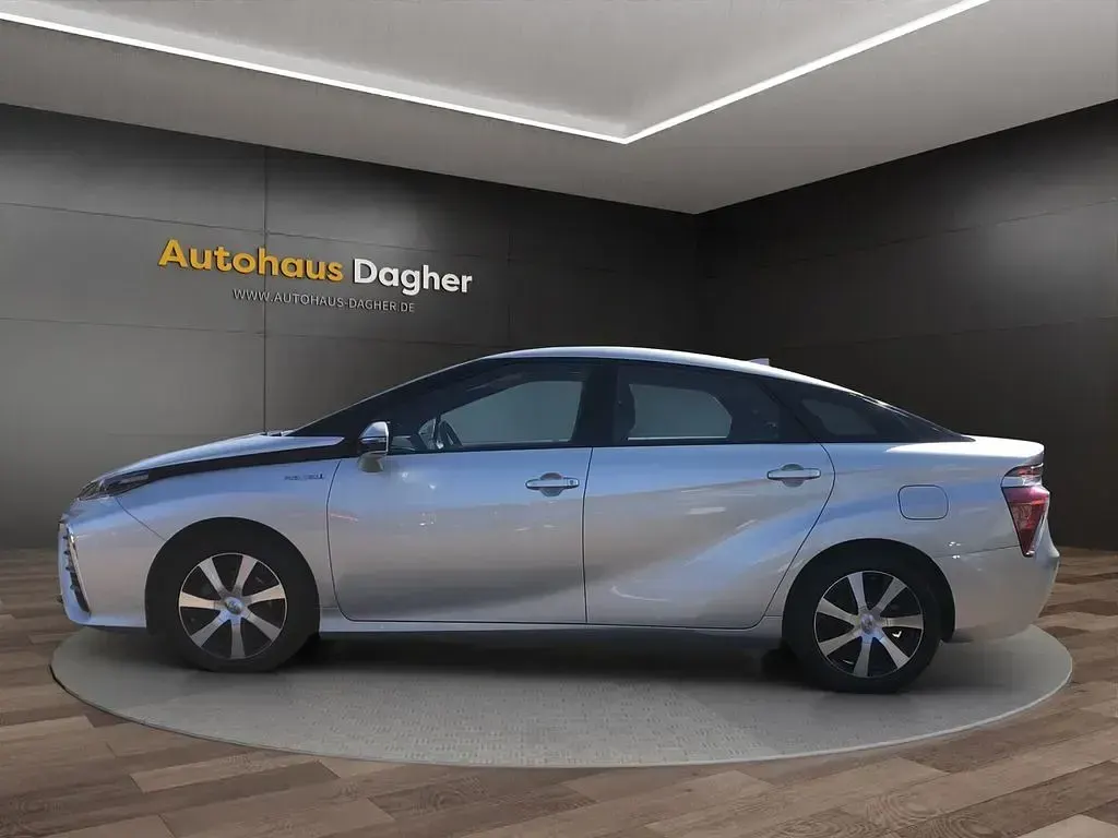 Gebraucht Toyota Mirai 154 PS (113 kW) 2018 Silber Limousine