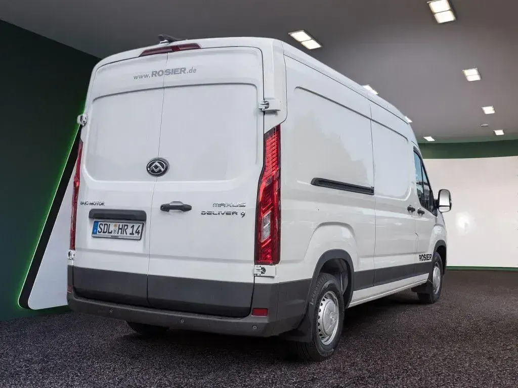 Gebraucht Maxus V90 148 PS (108 kW) 2025 Weiß Van