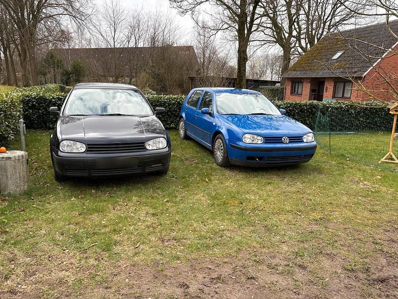 Second-hand VW Golf IV 105 CP (77 kW) 2003 Albastru Hatchback