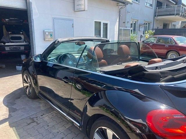 Schwarz Gebraucht 2015 VW Beetle CLUB Cabrio | 15.600 € (Fairer Preis) - Bild 1/4