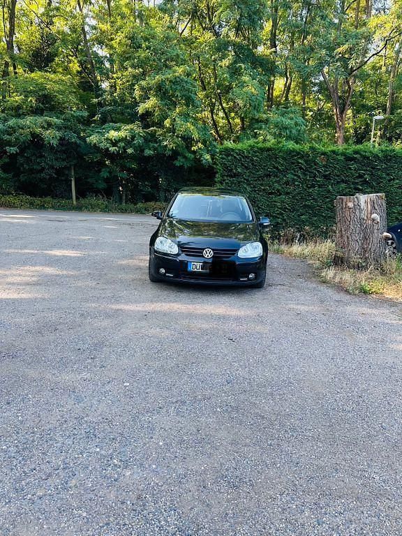 Schwarz Gebraucht 2007 VW Golf V Sportline Kombi | 3.499 € (Fairer Preis) - Bild 1/4