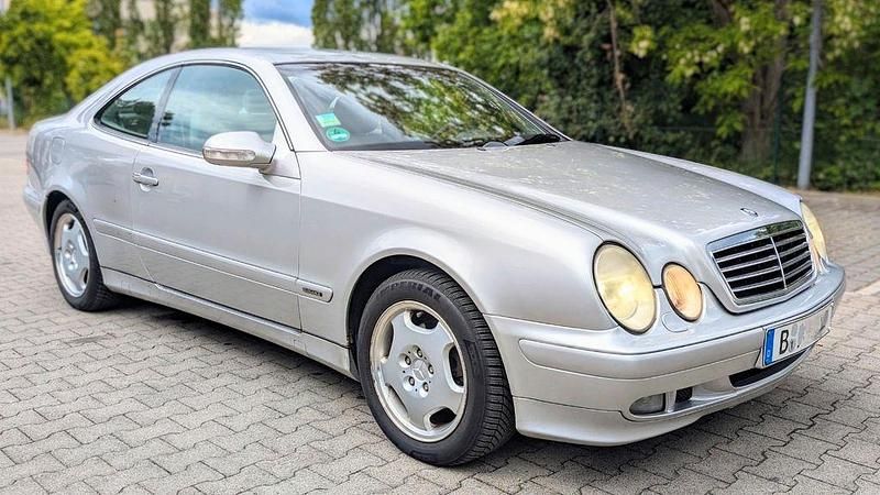 Silber Gebraucht 2000 Mercedes CLK230 Elegance Coupé | 2.200 € (Fairer Preis) - Bild 1/4