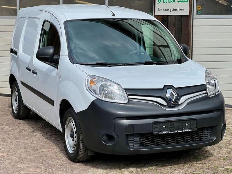 Weiß Gebraucht 2017 Renault Kangoo Rapid Extra Van / Kleinbus | 10.900 € (Etwas zu teuer) - Bild 1/4