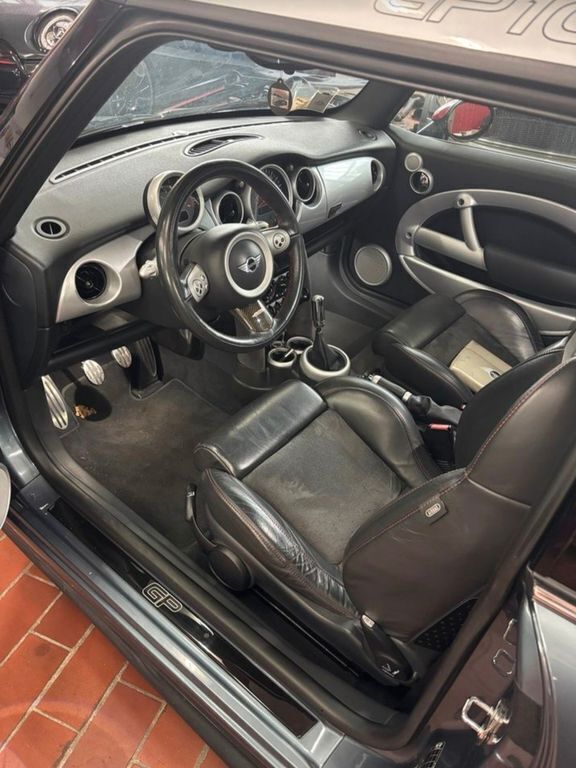 Gebraucht Mini John Cooper Works 218 PS (160 kW) 2006 Blau Kleinwagen