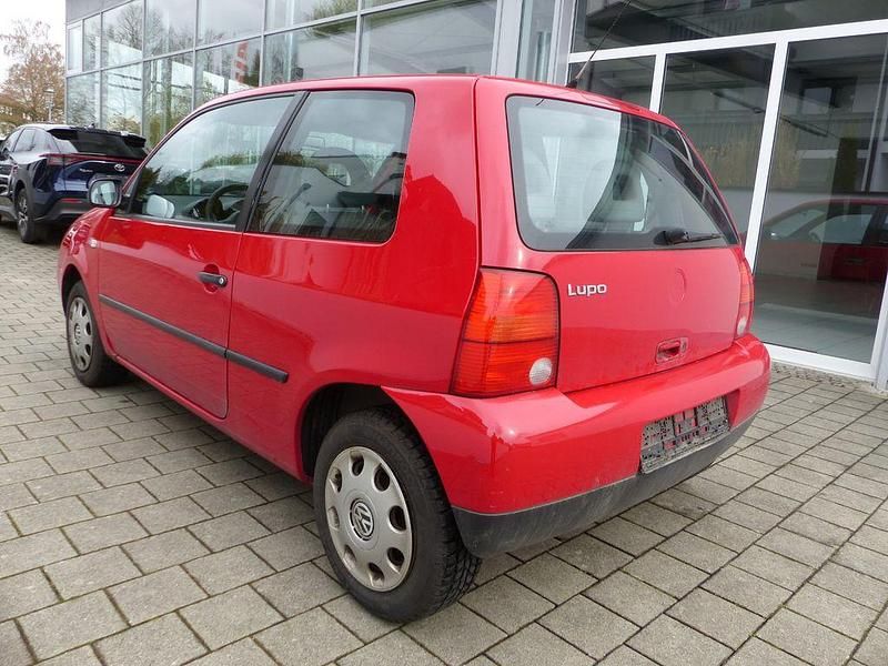 Gebraucht VW Lupo 60 PS (44 kW) 2002 Rot Kleinwagen