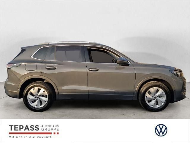 Neu VW Tiguan Elegance 150 PS (110 kW) 2026 Grau SUV