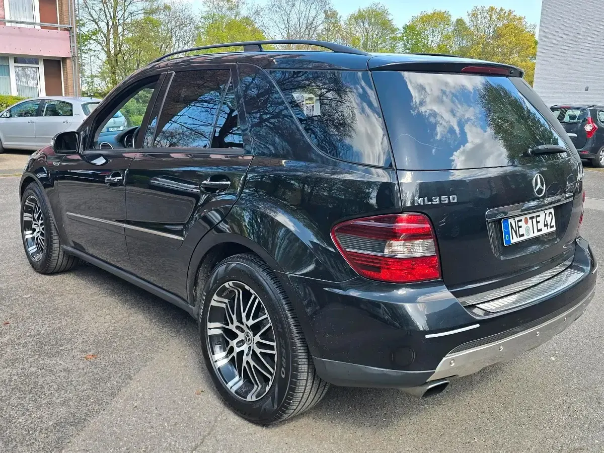 Gebraucht Mercedes ML350 2005 Schwarz SUV