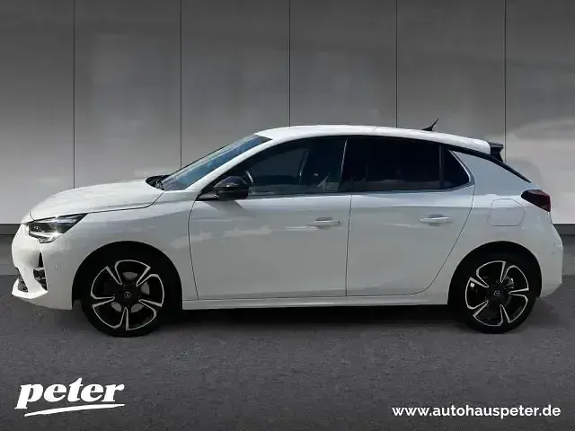 Gebraucht Opel Corsa GS Line 101 PS (74 kW) 2023 Jade weiss/arktis weiss Kleinwagen