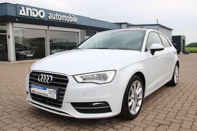 Weiß Gebraucht 2012 Audi A3 Ambition Kleinwagen | 9.500 € (Fairer Preis) - Bild 1/4