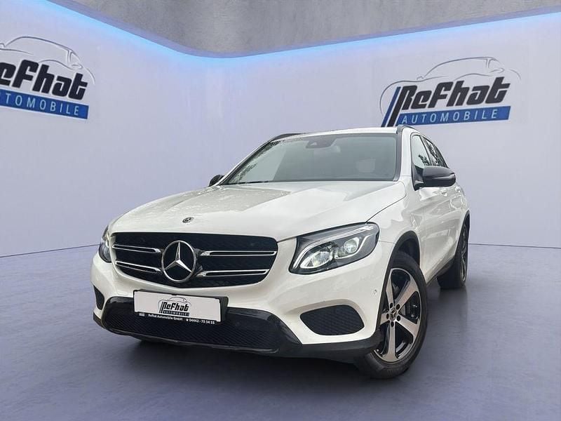 Weiß Gebraucht 2017 Mercedes GLC220 Night SUV | 27.300 € (Guter Preis) - Bild 1/4