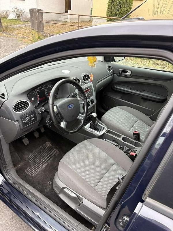 Gebraucht Ford Focus Ambiente 101 PS (74 kW) 2007 Kombi