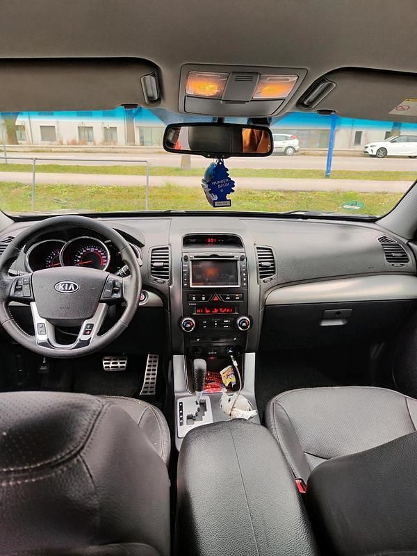 Gebraucht Kia Sorento 197 PS (144 kW) 2012 Grau SUV