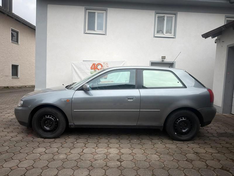 Gebraucht Audi A3 101 PS (74 kW) 1998 Grau Kleinwagen