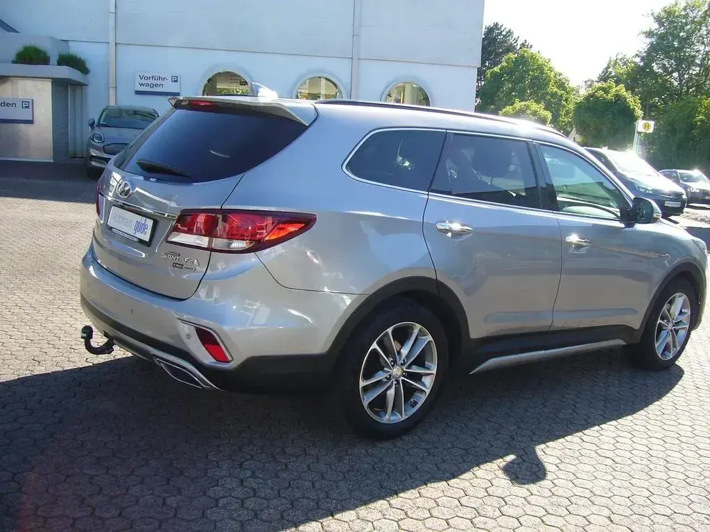 Gebraucht Hyundai Grand Santa Fe Premium 200 PS (147 kW) 2018 Silber SUV