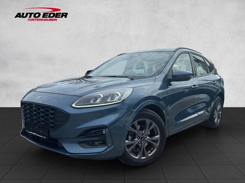 Gebraucht Ford Kuga ST-Line 120 PS (88 kW) 2023 Chromablau (metallic) SUV