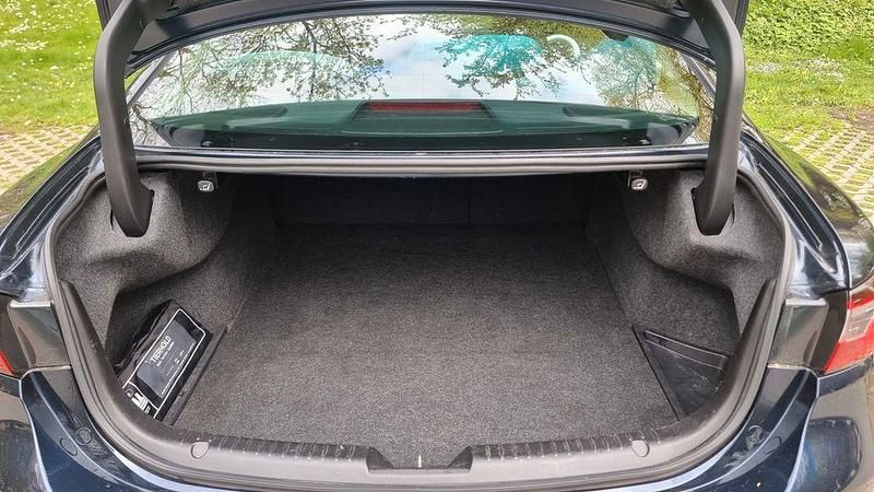 Gebraucht Mazda 6 Sports-Line 184 PS (135 kW) 2019 Blau Limousine
