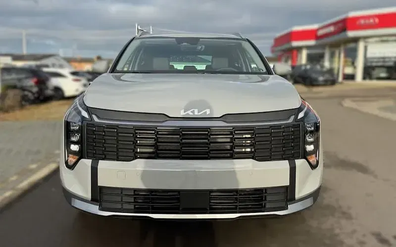 Gebraucht Kia Sportage Vision 150 PS (110 kW) 2025 Grau SUV