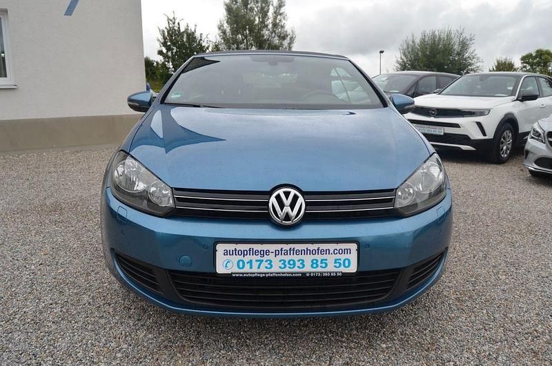 Gebraucht VW Golf Cabriolet 105 PS (77 kW) 2015 Blau Cabrio