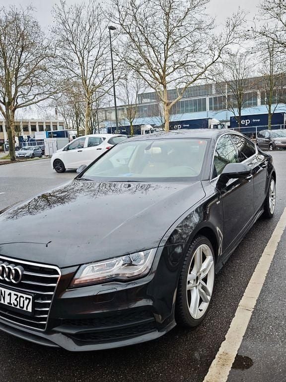 Schwarz Gebraucht 2013 Audi A7 Sportback Sport Kleinwagen | 10.000 € (Guter Preis) - Bild 1/4
