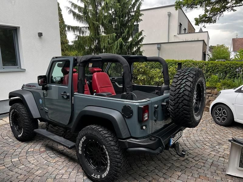 Grau Gebraucht 2014 Jeep Wrangler SUV | 52.000 € - Bild 1/4