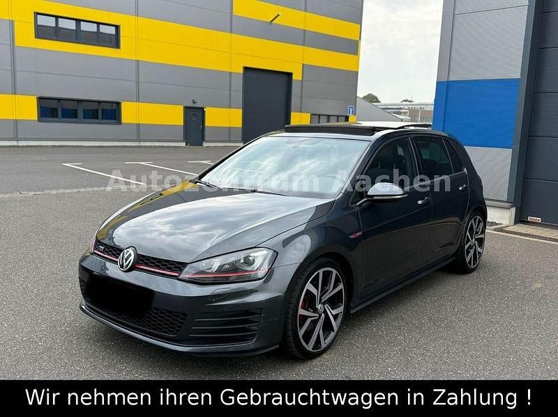 Grau Gebraucht 2015 VW Golf VII GTI Limousine | 14.999 € (Guter Preis) - Bild 1/4