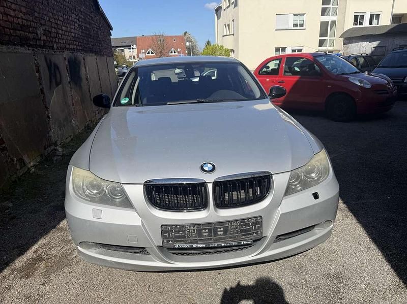 Gebraucht BMW 320 163 PS (119 kW) 2006 Other Limousine