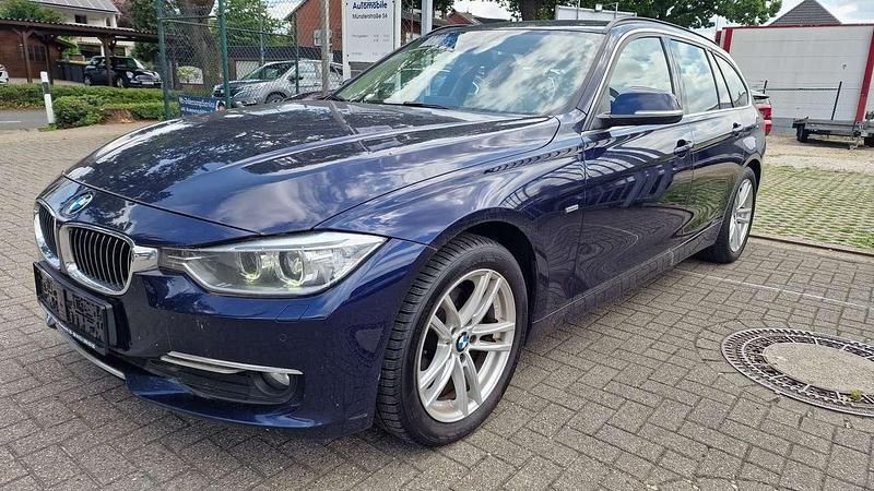 Blau met Gebraucht 2012 BMW 320 Luxury Line Kombi | 7.200 € (Guter Preis) - Bild 1/4