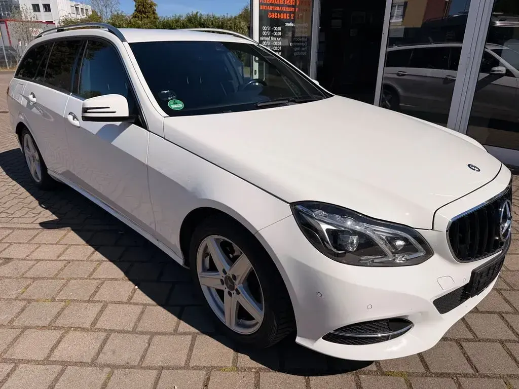 Second-hand Mercedes E250 204 CP (150 kW) 2014 Alb Break
