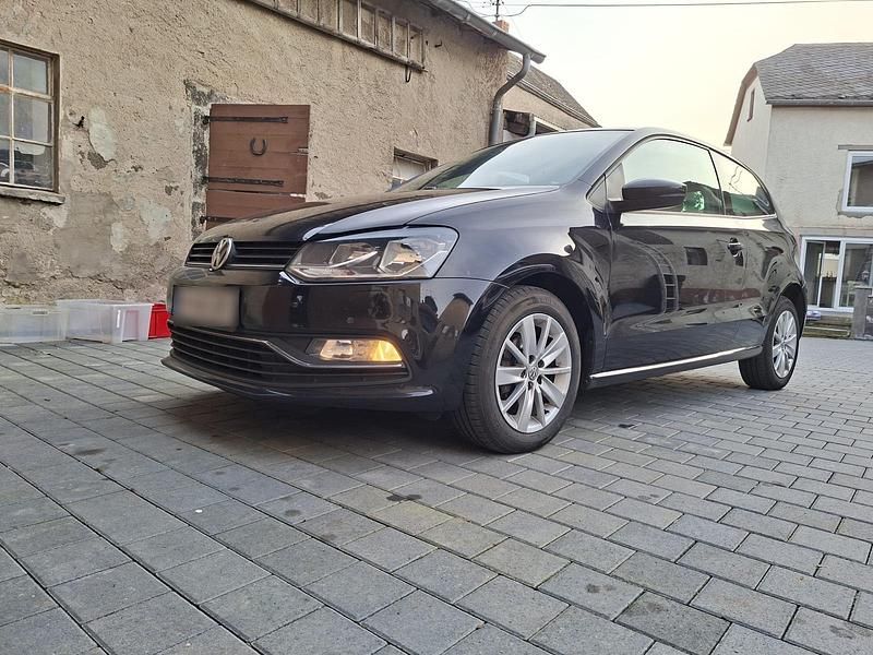 Gebraucht VW Polo R-line 60 PS (44 kW) 2015 Schwarz Kleinwagen
