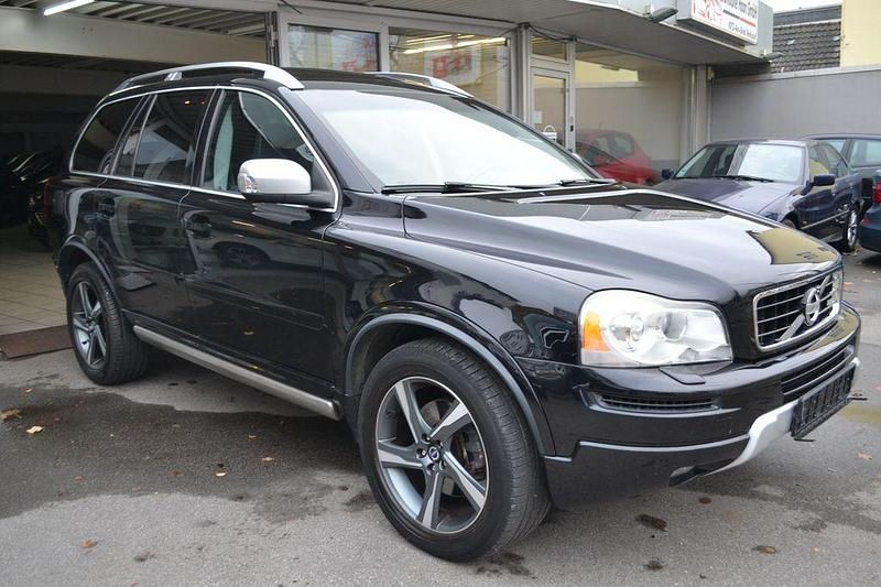 Gebraucht Volvo XC90 R-Design 163 PS (119 kW) 2014 Black sapphire SUV
