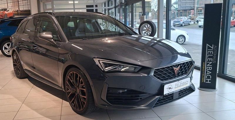 Grau Gebraucht 2021 Cupra Leon VZ Kombi | 28.700 € (Guter Preis) - Bild 1/4