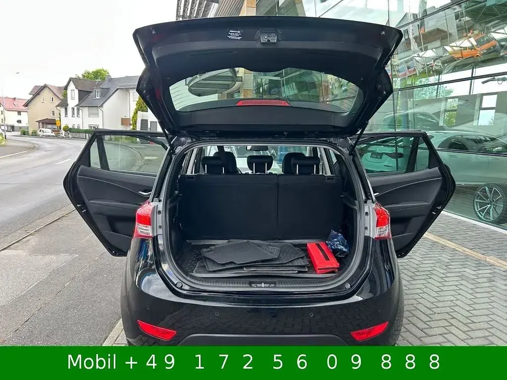 Gebraucht Hyundai ix20 Comfort 125 PS (91 kW) 2013 Schwarz Kleinwagen